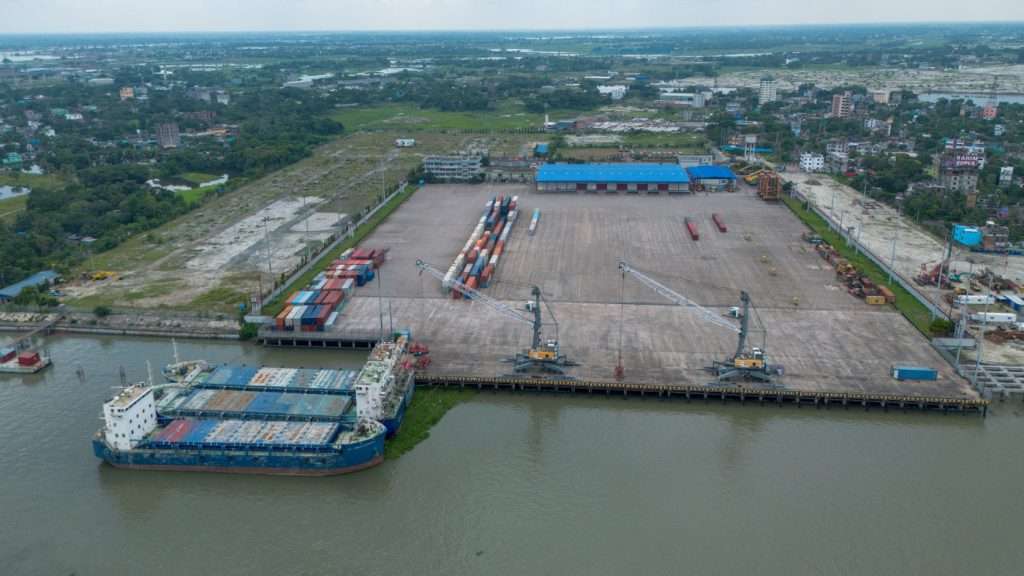 Bangladesh’s Rivers Are a Logistics Goldmine Nobody Is Using